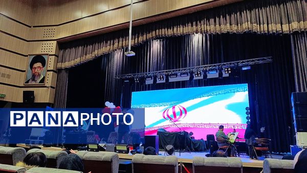 جشن باشکوه ایران بانو در نیشابور 