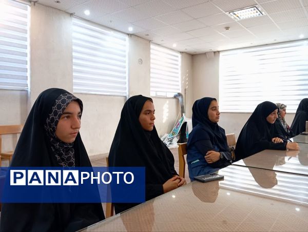 انجمن‌های اسلامی یکی از ثروت‌های جمهوری اسلامی اند