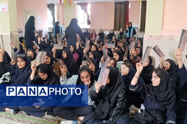 مدارس ورامین در سالروز ولادت حضرت زهرا(س) غرق در شور و جشن 