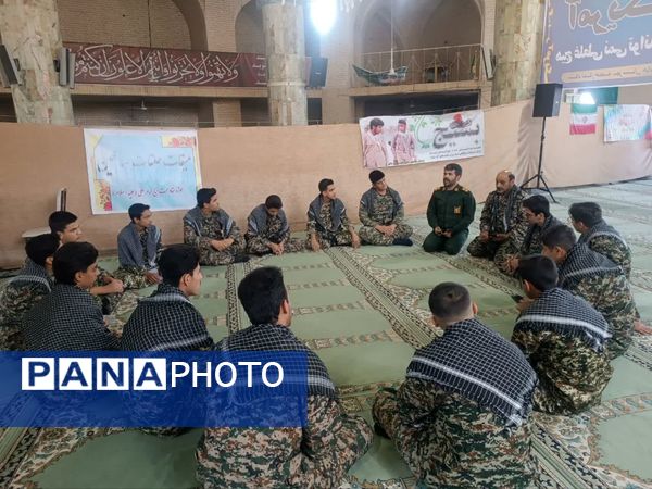 تجلی پیوند مدرسه و مسجد در خاتم