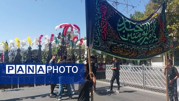 مراسم پیاده‌روی جاماندگان اربعین حسینی در مشهد 