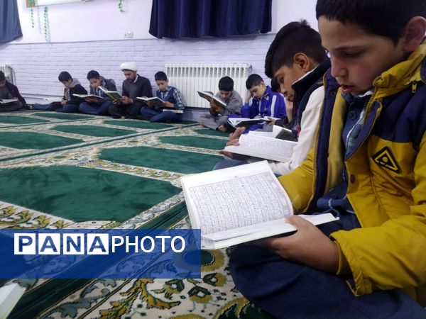 دومین جلسه گفتمان دینی  دبستان پسرانه فضیلت