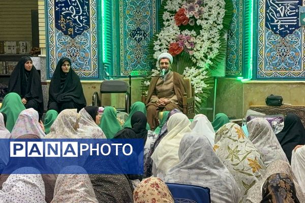 نوجوانان و جوانان در اعتکاف مسجد امام موسی کاظم (ع) گرد هم آمدند