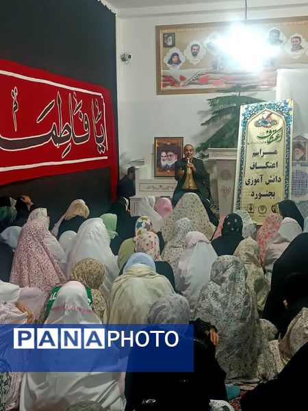 اعتکاف فرصتی طلایی برای خودسازی 