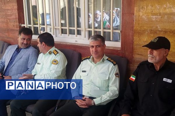 برگزاری جشن آغاز سال تحصیلی جدید در مدرسه بعثت ناحیه یک شهرری