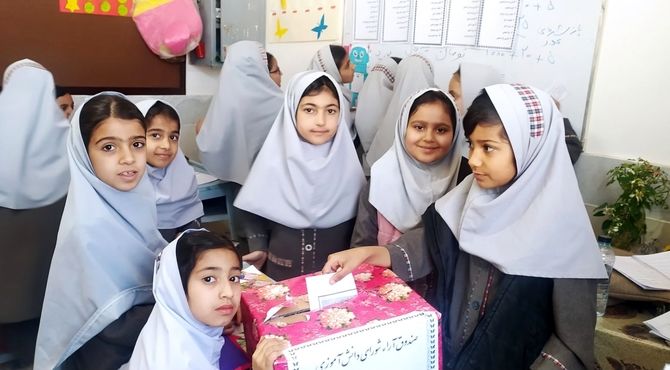 انتخابات شورای دانش آموزی در دبستان شهید نجفی فدافن