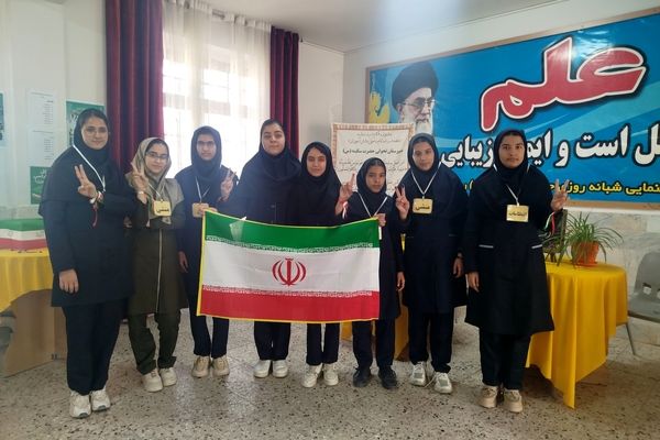 پانتخابات انجمن ورزشی در مدرسه حضرت سکینه (س)