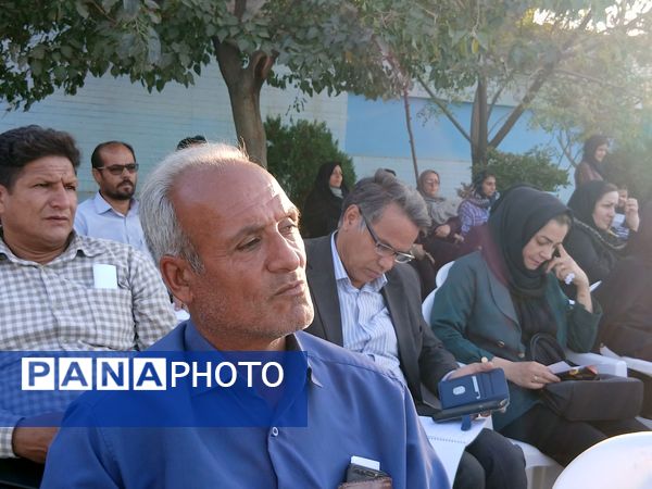  اولین مجمع انجمن اولیا و مربیان در دبیرستان فاطمیه