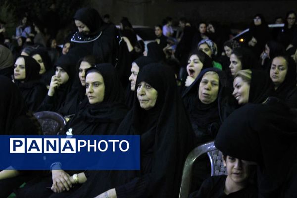 مراسم عزاداری و تعزیه خوانی شب هشتم محرم در گچساران 