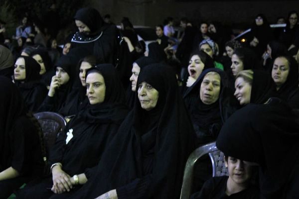 مراسم عزاداری و تعزیه خوانی شب هشتم محرم در گچساران 