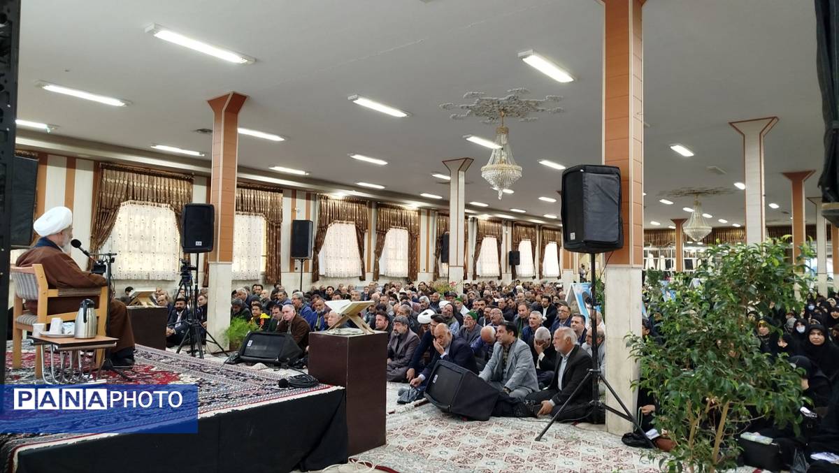 مراسم پر فیض دعای ندبه به همراه آئین رونمایی و عطرافشانی سنگ یادبود شهید گمنام 