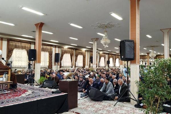 مراسم پر فیض دعای ندبه به همراه آئین رونمایی و عطرافشانی سنگ یادبود شهید گمنام 