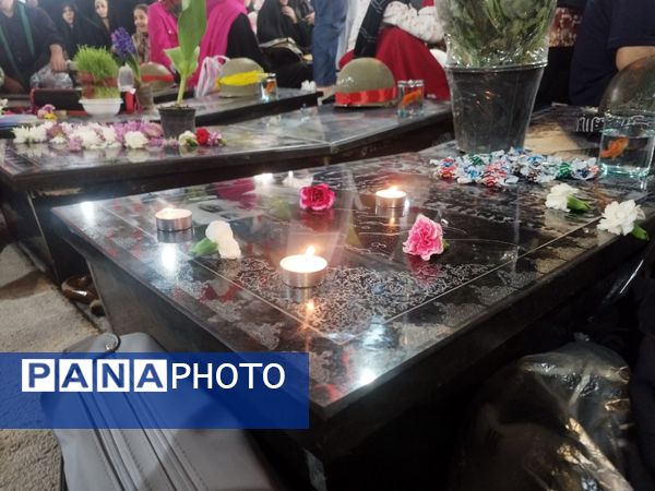 برگزاری مراسم تحویل سال نو در گلزار شهدای ملارد 