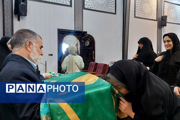 افتتاحیه طرح مصباح الهدی و جشن میلاد حضرت زینب(س) دبیرستان ریحانه النبی باقرشهر