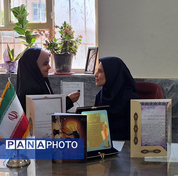 تقدیر از خبرنگاران پانا فریمان