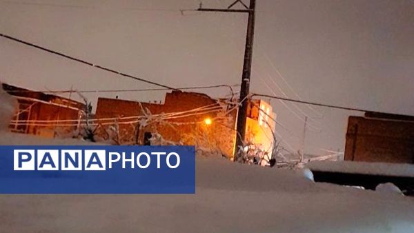 شبی برفی در نیشابور 