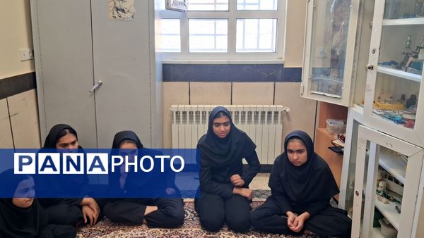 نخستین جلسه شورای دانش‌آموزی مدرسه مادر مهربان خلیل آباد 