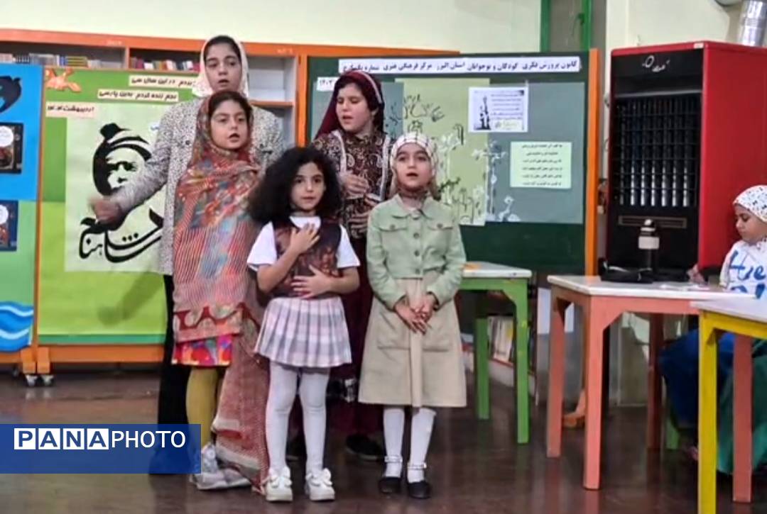 دورهمی شاهنامه خوانان کوچک و بزرگ در کانون فرهنگی هنری شماره یک کرج