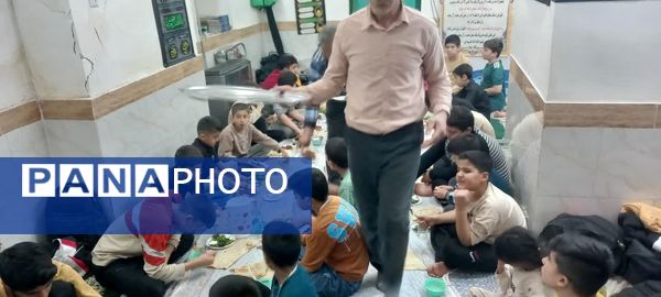 مسجد صاحب‌الزمان فدافن صحنه‌ی شکوفایی معنویت نوجوانان در آیین اعتکاف