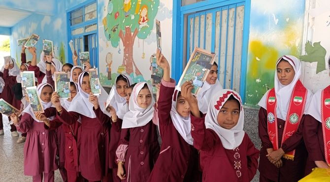 جشن عاطفه‌ها با طنین عشق و همدلی در رودان