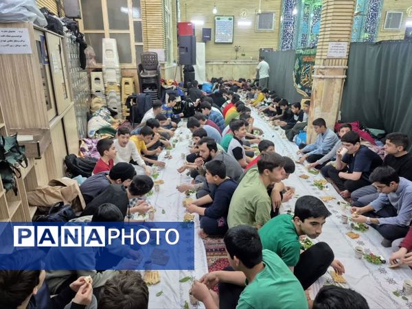 حضور معاون پرورشی و تربیت‌بدنی منطقه ۱۲ در محافل اعتکاف دانش‌آموزی 