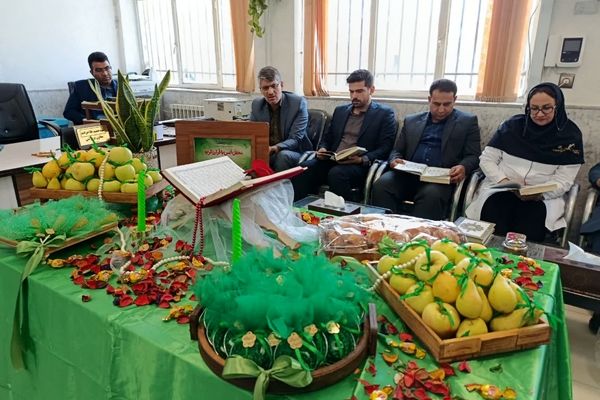 محفل نورانی انس با قرآن در دبستان حضرت قاسم‌ابن‌الحسن(ع) به یاد شهدا و مقاومت برگزار شد