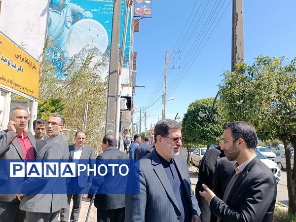 دیدار نوروزی نماینده شهرستان‌های محمودآباد و نور با مدیران ادارات در محمودآباد 