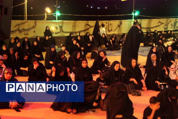 مراسم عزاداری شب سوم محرم در هیات مکتب‌‌الزهرا شهرستان حاجی‌‌آباد