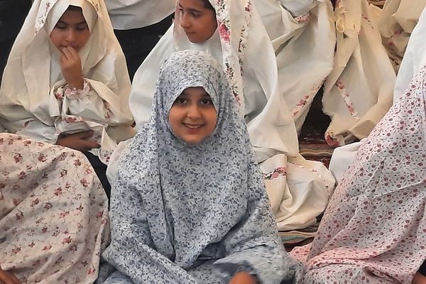 برگزاری مراسم افتتاحیه نمازخانه و طرح مصباح الهدی در دبستان مهندس وحید کیهانی ناحیه یک شهرری