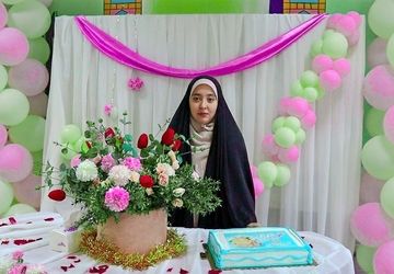 آیین تکریم از مقام معلم در دبستان راهیان نور ناحیه دو شهرری 