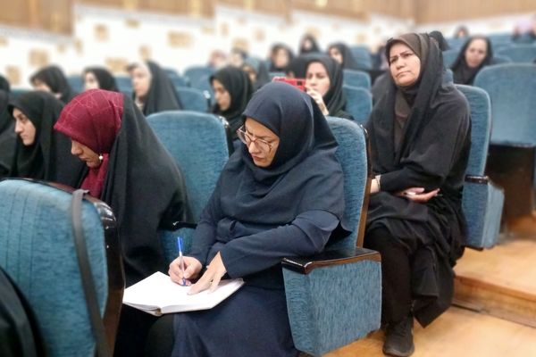 برگزاری دوره‌ تربیت مدرس پیشتازان سازمان دانش‌آموزی استان البرز