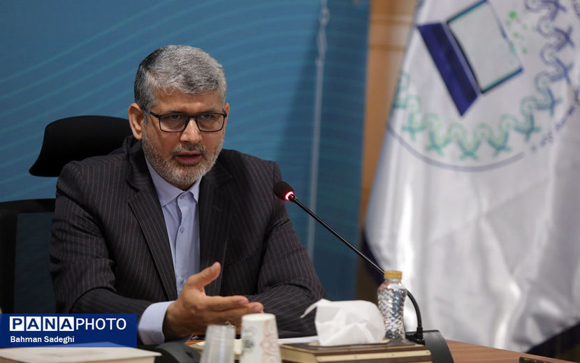 فناوری و منابع انسانی دو لبه یک قیچی‌اند؛ بدون داده و سامانه، تصمیم‌گیری ممکن نیست