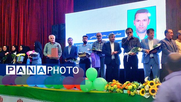 جشن روز معلم در شهرستان لامرد