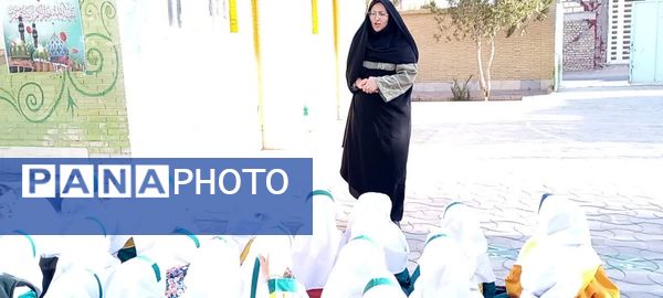 برگزاری صبحگاه انتظار در آموزشگاه فاطمیه خاتم 