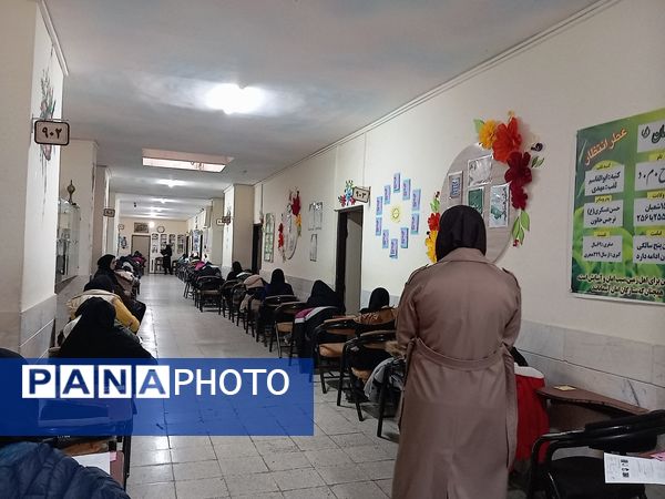 امتحانات نوبت اول در دبیرستان نمونه اندیشه 