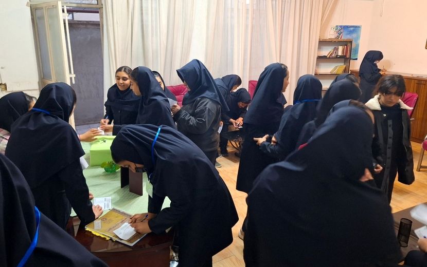 انتخابات شورای دانش‌آموزی در دبیرستان شهید قویدل