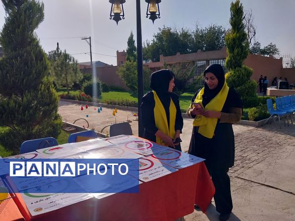 جشنواره و همایش بزرگ اتیسم به مناسبت روز جهانی کودک