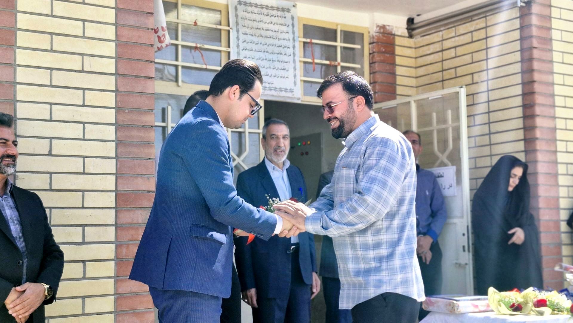 برگزاری مراسم سپاس معلم در خلیل آباد 