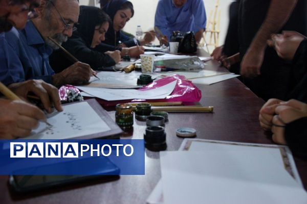 برگزاری مراسم گرامیداشت شهدای خدمت در شهر قیامدشت 