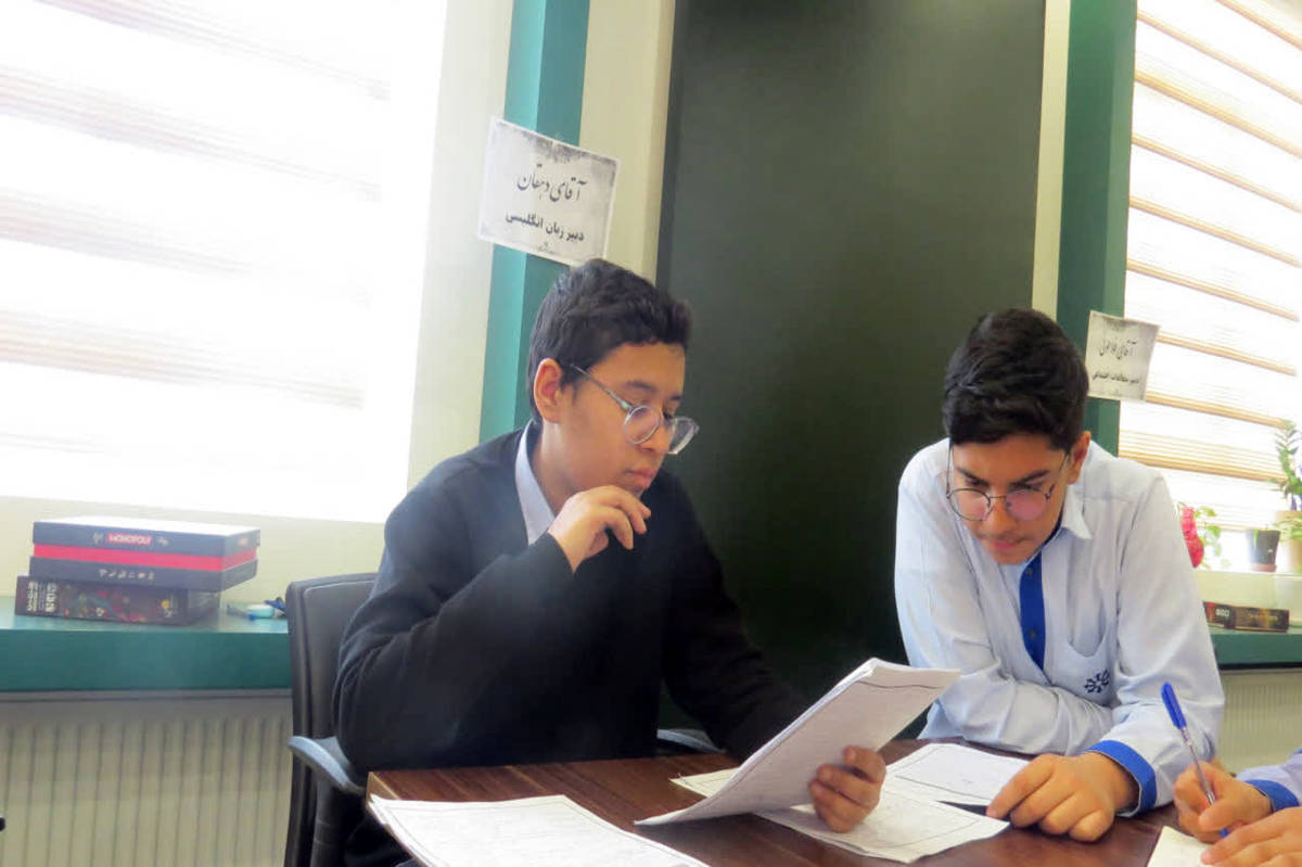 انتخاب روسای انجمن‌ها بر اساس سابقه انجام می‌شود