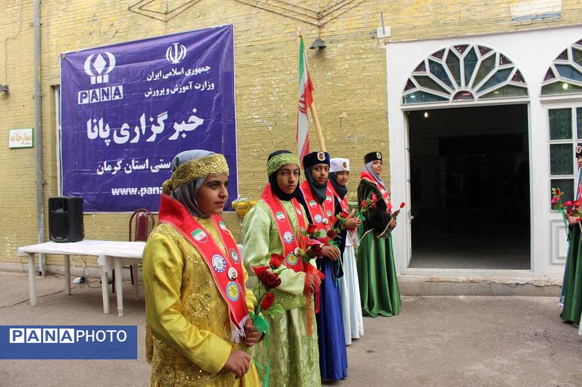 گردهمایی مسئولان، مدرسان و مربیان سازمان دانش‌آموزی