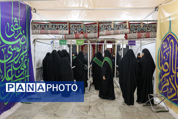 آیین معنوی اعتکاف در حرم مطهر رضوی- ۲