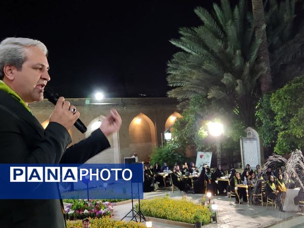 ویژه برنامه سپاس مربی در موزه نارنجستان قوام شیراز