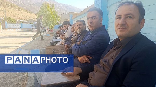 برگزاری مانور پدافند غیر عامل در دبیرستان الزهرا دیشموک 