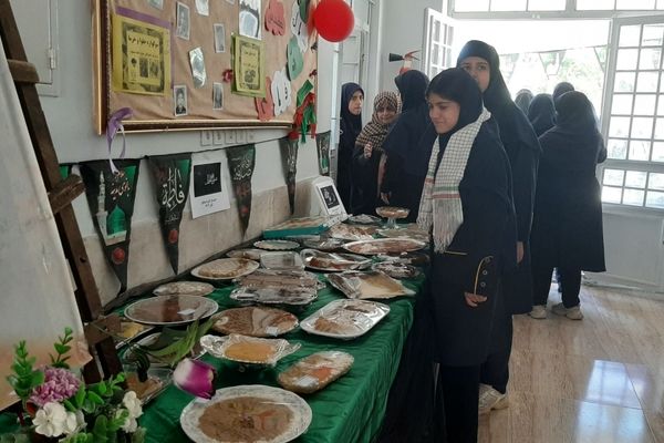 سوگواره حلوا و خرما به مناسبت شهادت حضرت فاطمه الزهرا