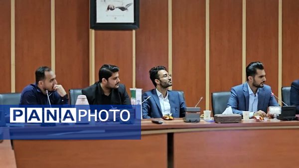 نشست فصلی مدیران سازمان دانش‌آموزی مناطق 14گانه استان گلستان