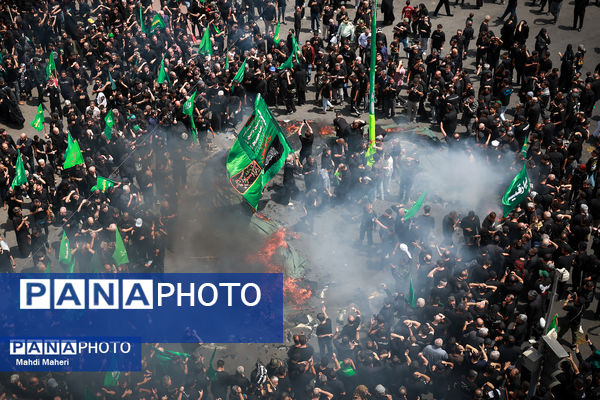 خیمه‌سوزان ظهر عاشورا در چهارراه گلوبندک تهران