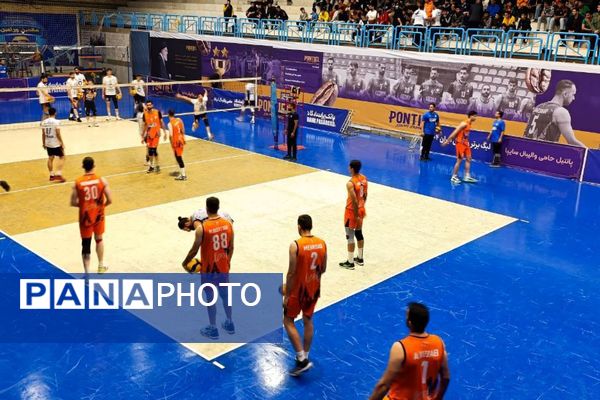 تقابل حساس سایپا ورامین و صنعتگران امید در هفته دوم لیگ برتر والیبال