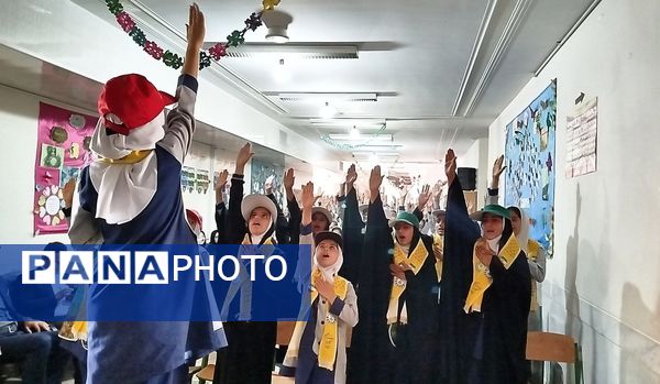 جشنی به‌مناسبت سالروز تاسیس سازمان دانش‌آموزی در لردگان