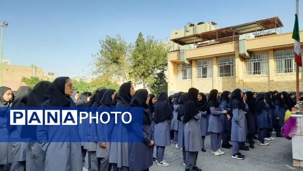 طنین زنگ مهر، ایثار و مقاومت در دبیرستان شاهد طالقانی